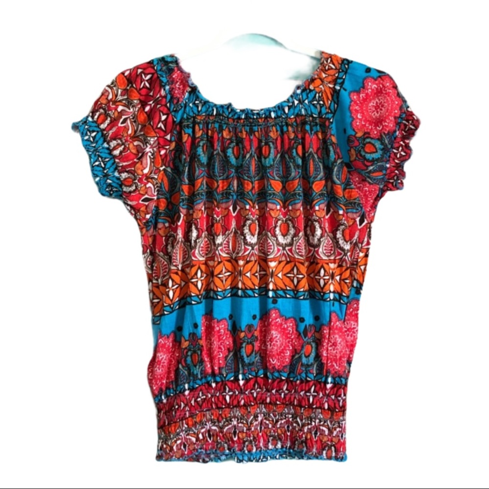Derek Heart Patterned Top - Picture 4 of 7